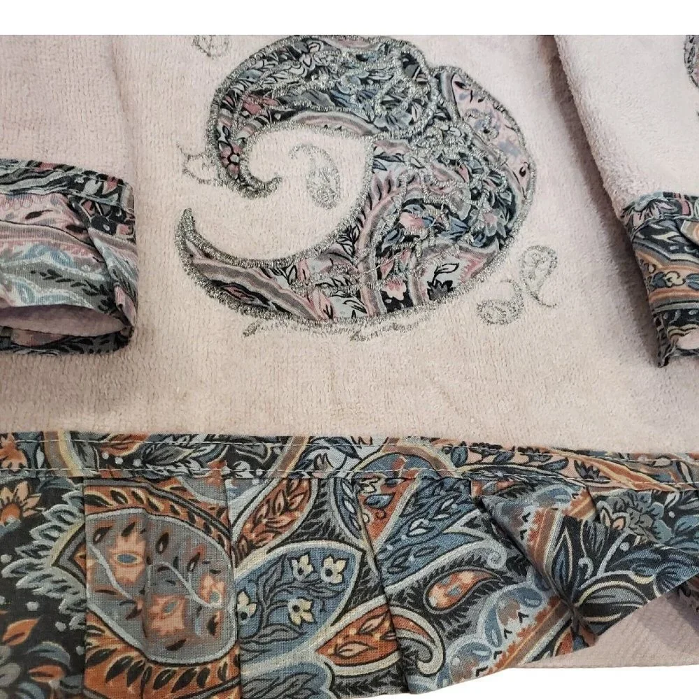 Vintage 80s Light Pink Paisley Pleated Trim Bath Towel Set‎ Shabby Chic 5 Pc Set